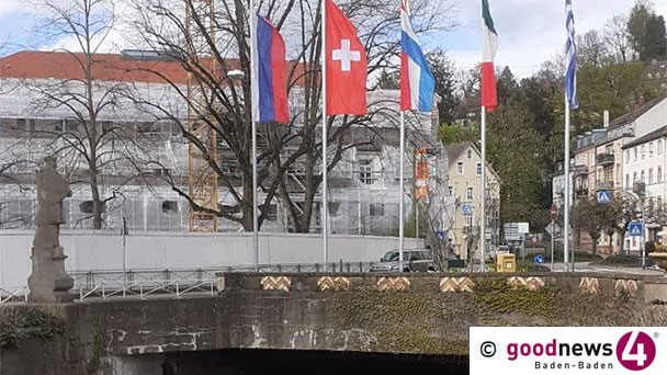 In Baden-Baden weht wieder die russische Fahne – An der Zufahrt zur Kaiserallee