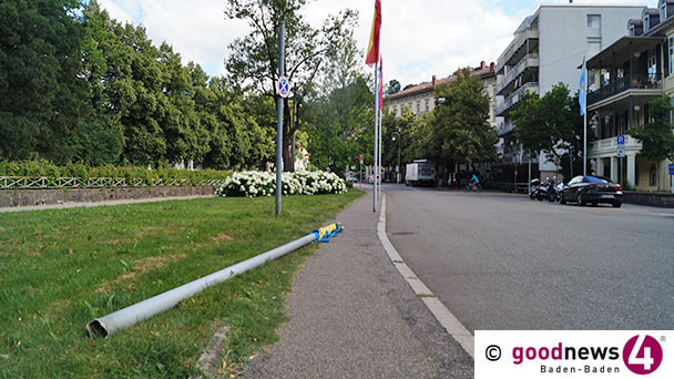 Schwedischer Fahnenmast bei Baden-Badener Stadtbibliothek umgelegt - Auch Baden-Badener Fußballfans offenbar nervös