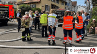 Feuer in Baden-Oos – Dachstuhl steht in Flammen