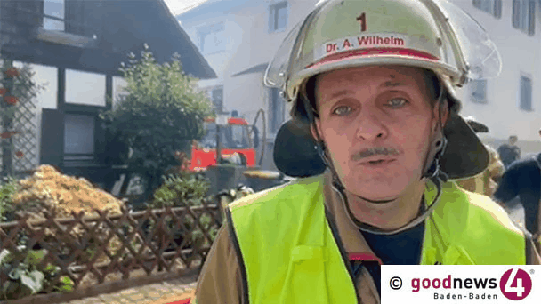 Feuer in Baden-Oos unter Kontrolle – 100 Feuerwehrleute und 30 Fahrzeuge im Einsatz – Video-Interview mit Einsatzleiter Wilhelm
