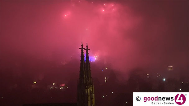 Feuerwerk vom Samstag hier in voller Länge – 22 Uhr in Baden-Badener Innenstadt – Passend zur Anfrage von Stadtrat Sven Bohnert an Bürgermeister Krammerbauer Feuerwerk vom Samstag hier in voller Länge – 22 Uhr in Baden-Badener Innenstadt – Passend zur Anfrage von Stadtrat Sven Bohnert an Bürgermeister Krammerbauer