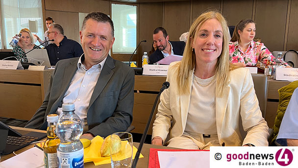 Cornelia von Loga und Ansgar Gernsbeck auf dem Bernhardusplatz – Bürgersprechstunde am Samstag