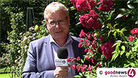Gartenamtschef Markus Brunsing zeigt „Baden-Badens blühende Beete“