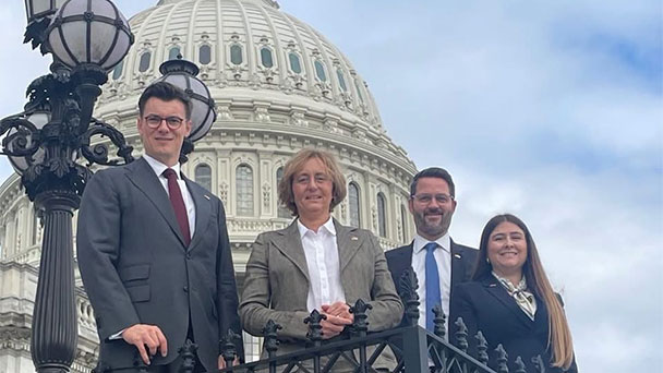 Beatrix von Storch berichtet über Reise mit Baden-Badener CDU-Politiker – Keine Brandmauer auf USA-Reise Beatrix von Storch berichtet über Reise mit Baden-Badener CDU-Politiker – Keine Brandmauer auf USA-Reise