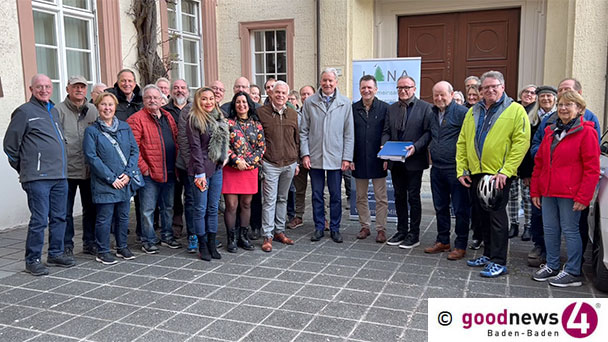 Bürgerinitiative Windkraftfreies Grobbachtal im Baden-Badener Rathaushof – Ansgar Gernsbeck: „Ignoranz des Regionalverbands gegenüber demokratisch gefassten Beschlüssen des Gemeinderats“ Bürgerinitiative Windkraftfreies Grobbachtal im Baden-Badener Rathaushof – Ansgar Gernsbeck: „Ignoranz des Regionalverbands gegenüber demokratisch gefassten Beschlüssen des Gemeinderats“
